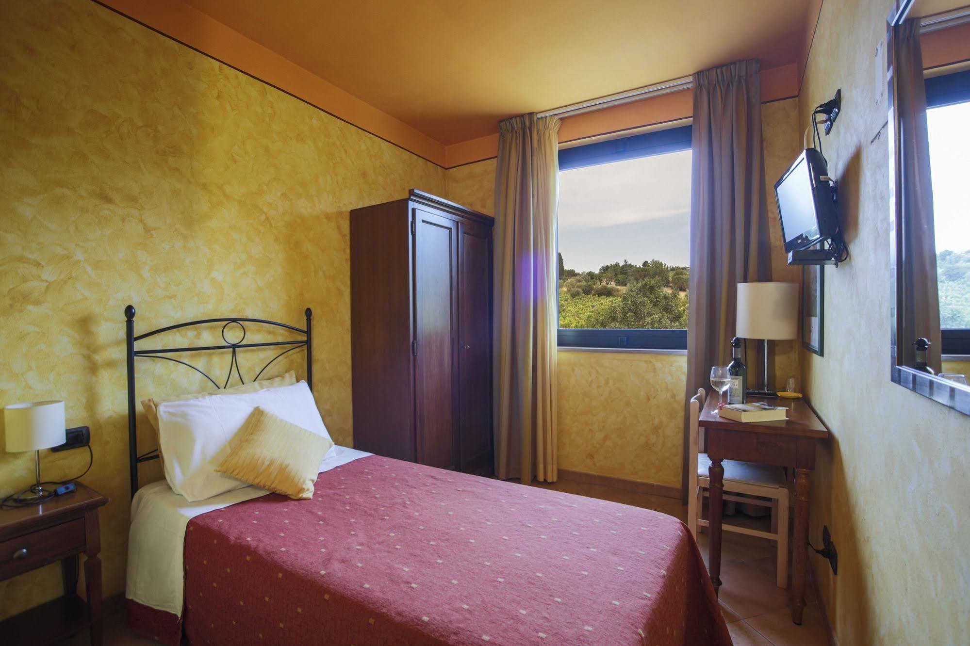 L'Antica Sosta Hotell Castelfiorentino Exteriör bild