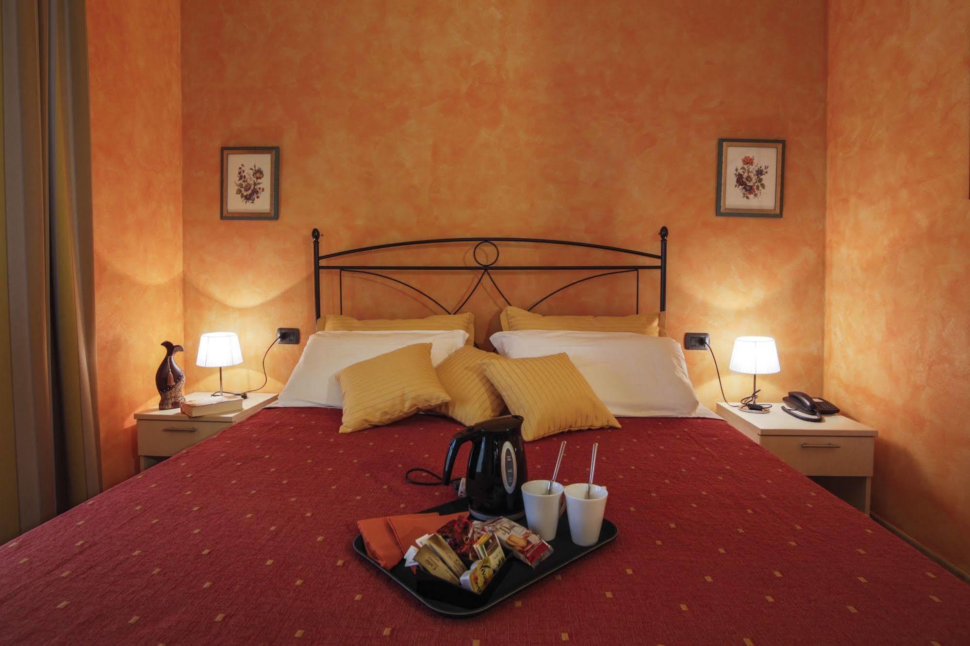 L'Antica Sosta Hotell Castelfiorentino Exteriör bild